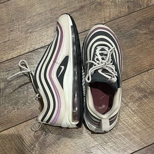 Womens Nike Air Max 97’